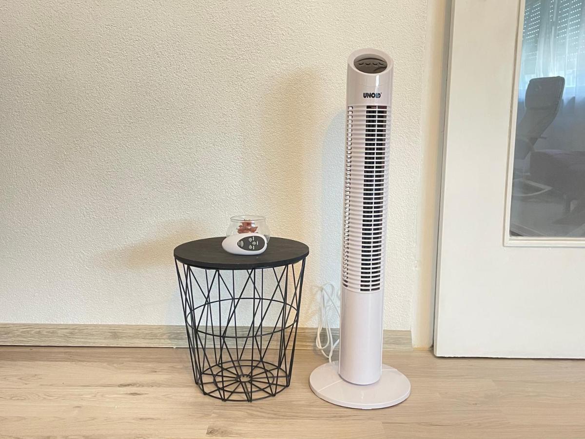 Perfekte 1,5 Wohnung Zentral In Leonberg Gegenueber Einkaufzentrum エクステリア 写真